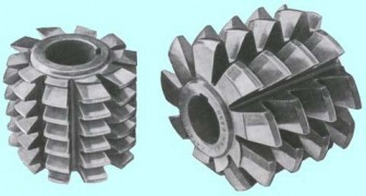 Фреза червячная М 3,75 кл.т.С, Р18, 20град, 90х80х32мм, 2°44'